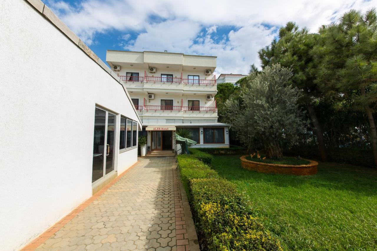 Expert Hotel Golem  Exterior foto